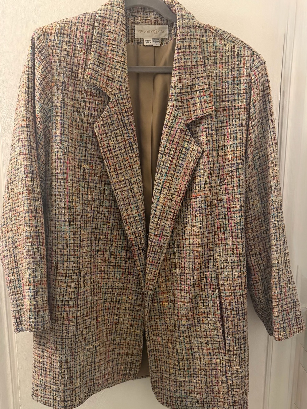 ✨ Freddy’s 100% Silk Textured Blazer